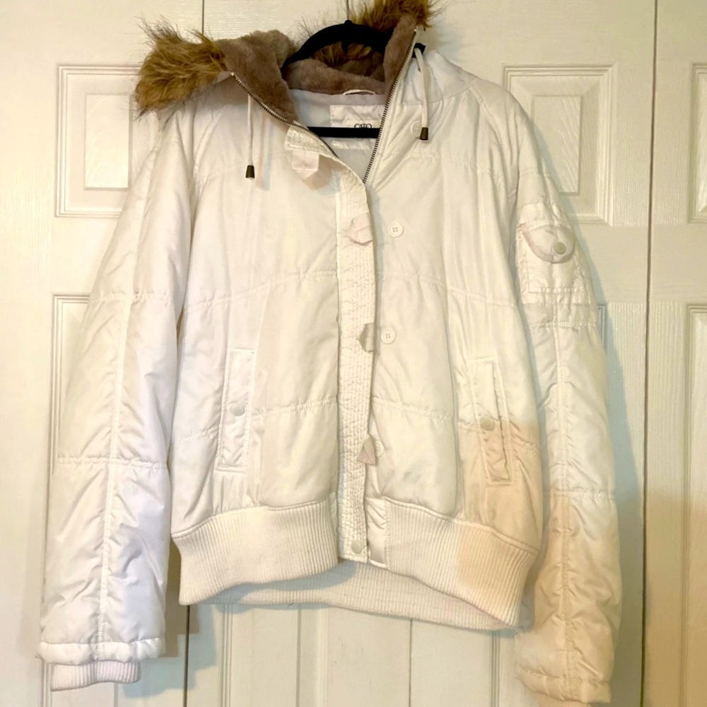 White puffer jacket